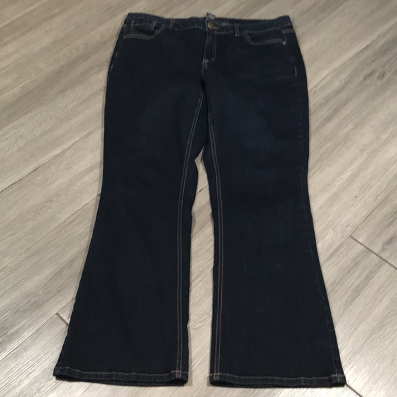 Lane Bryant Mid-Rise Dark Wash Bootcut Jeans size 16 - Picture 4 of 8